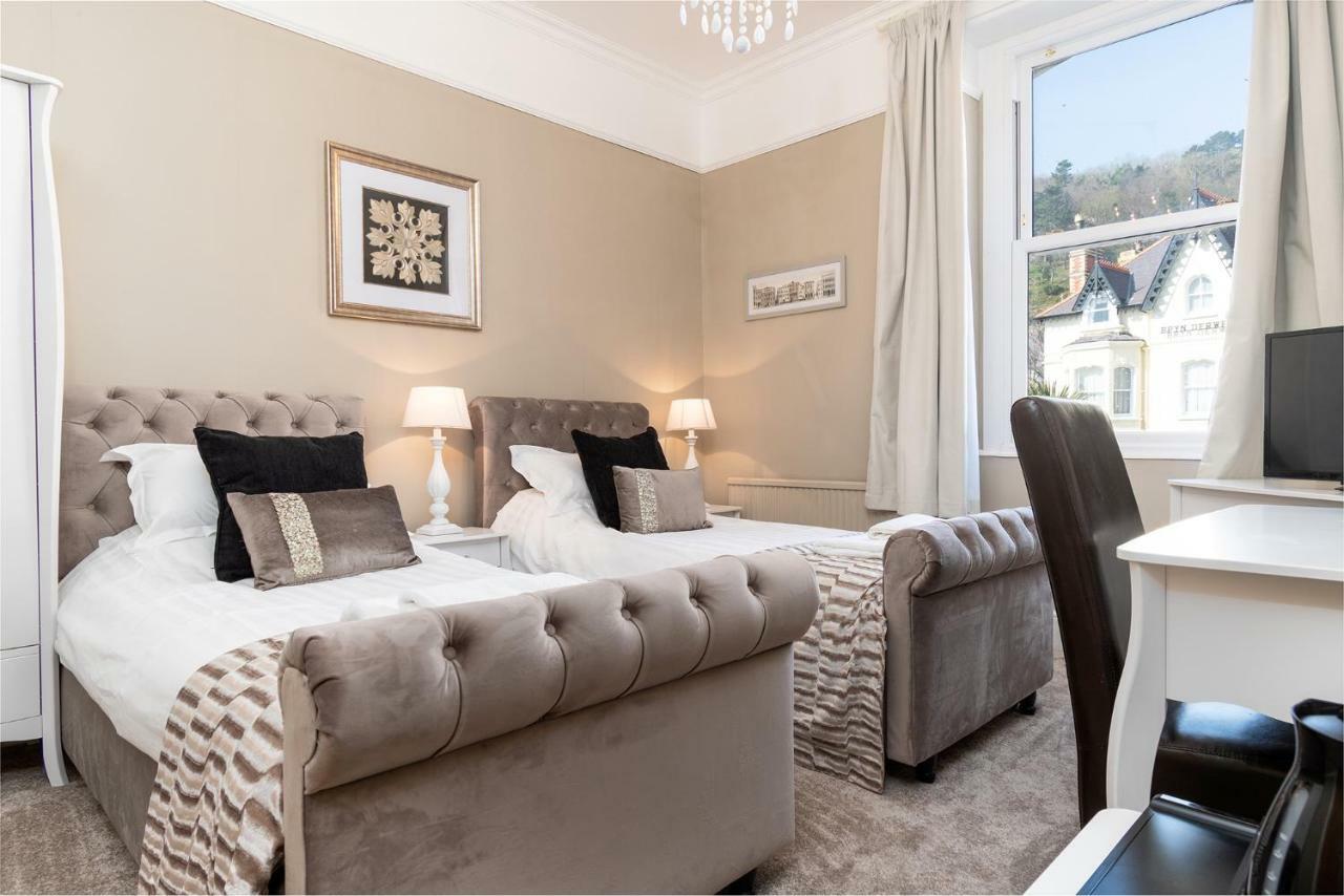 Lansdowne House With Private Car Park Hotel Llandudno Ngoại thất bức ảnh